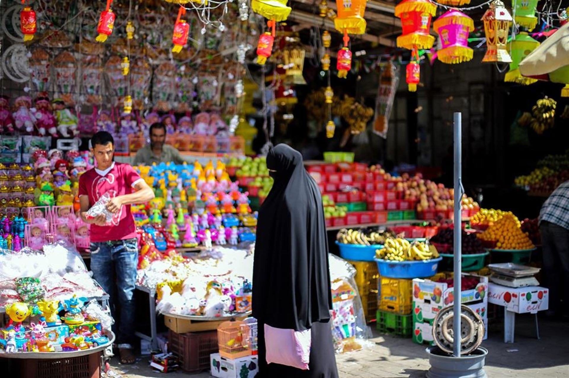 الاقتصاد لمصدر: التزام بالأسعار من قبل التجار باليوم الأول من رمضان