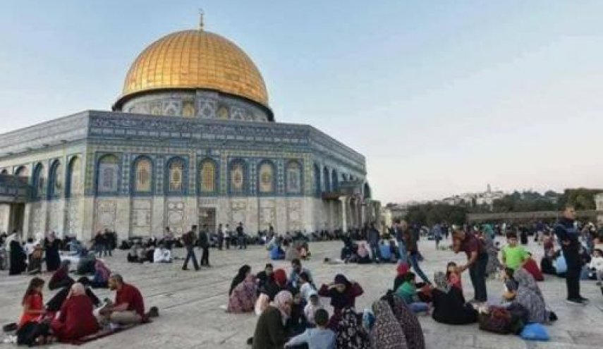 قوات الاحتلال تستدعي حارساً يعمل في المسجد الأقصى