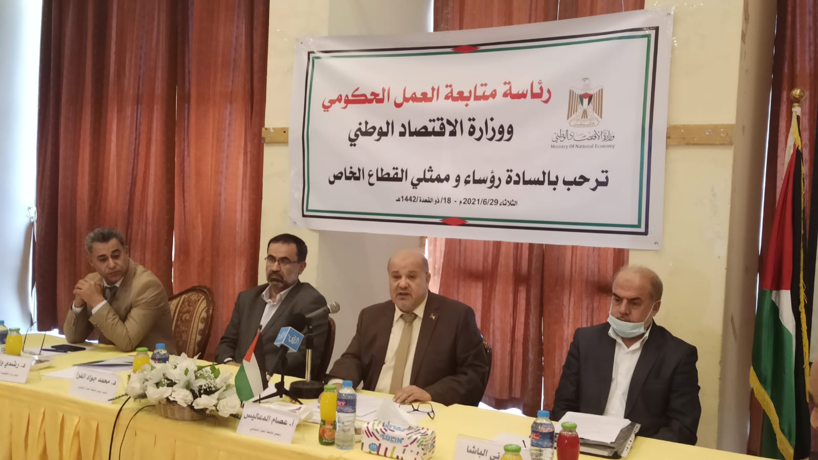 الدعاليس: نسعى لإنشاء شراكة حقيقية مع القطاع الخاص في غزة