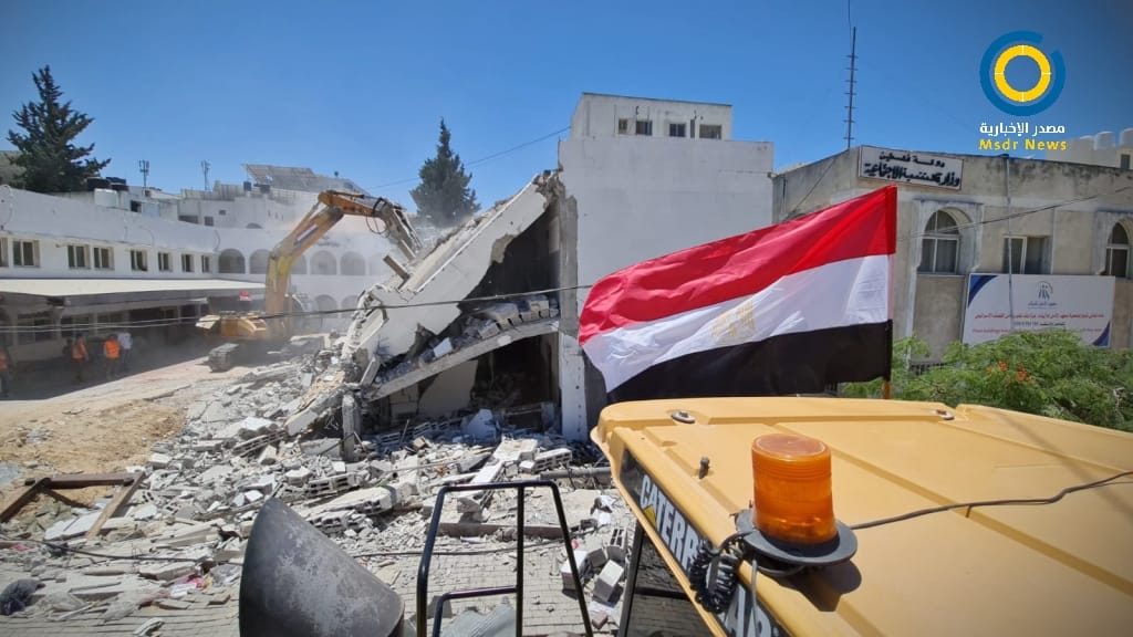 وزارة الأشغال تكشف لمصدر أسباب بطء عمليات الإعمار بقطاع غزة