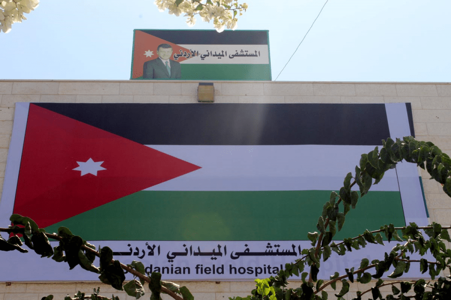 طواقم المستشفى الميداني الأردني 67 تستكمل وصولها لغزة