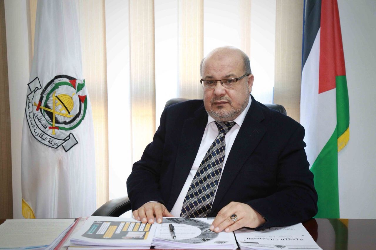 ردود فعل غاضبة إزاء تعيين الدعاليس مسؤولاً للعمل الحكومي بغزة