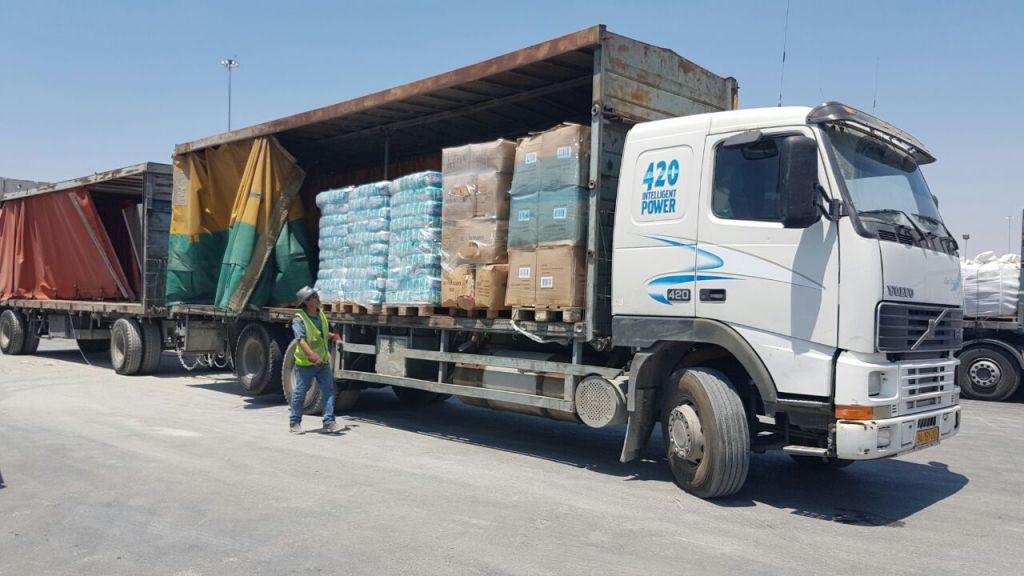 أبو الريش لمصدر: الاحتلال سمح بإدخال المنظفات والمواد الخام الغذائية لغزة