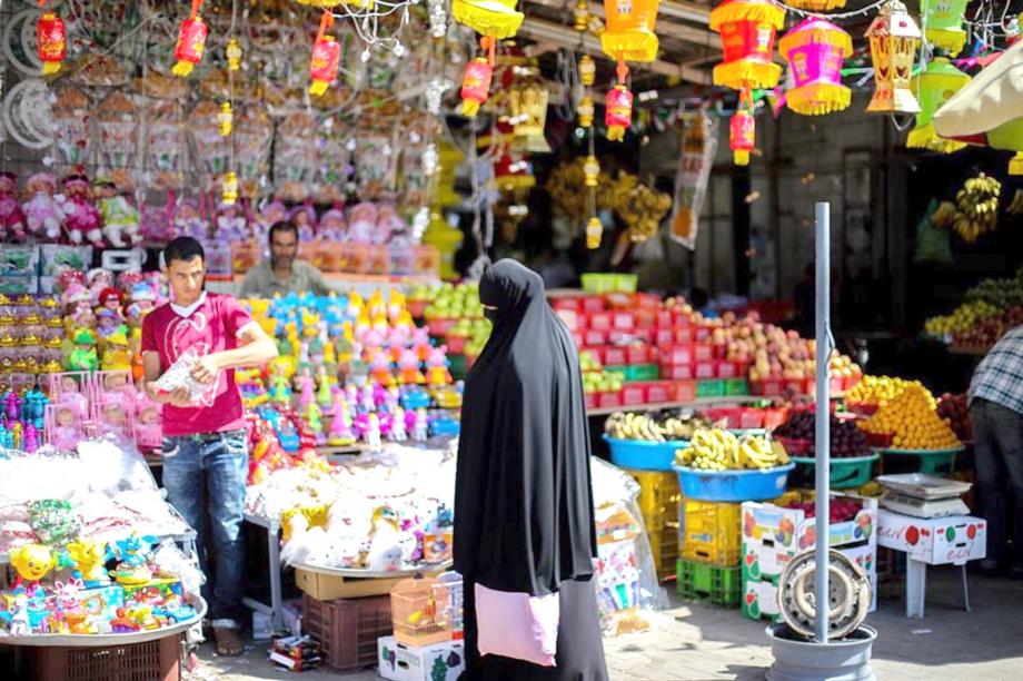 مستفيدو الشؤون الاجتماعية وفرحة العيد المسلوبة