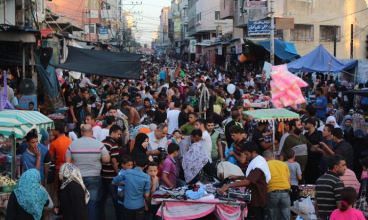 غزة: حصيلة منخفضة لكورونا وقلق من تفشي جديد في ظل تجمعات الأفراح والأعياد