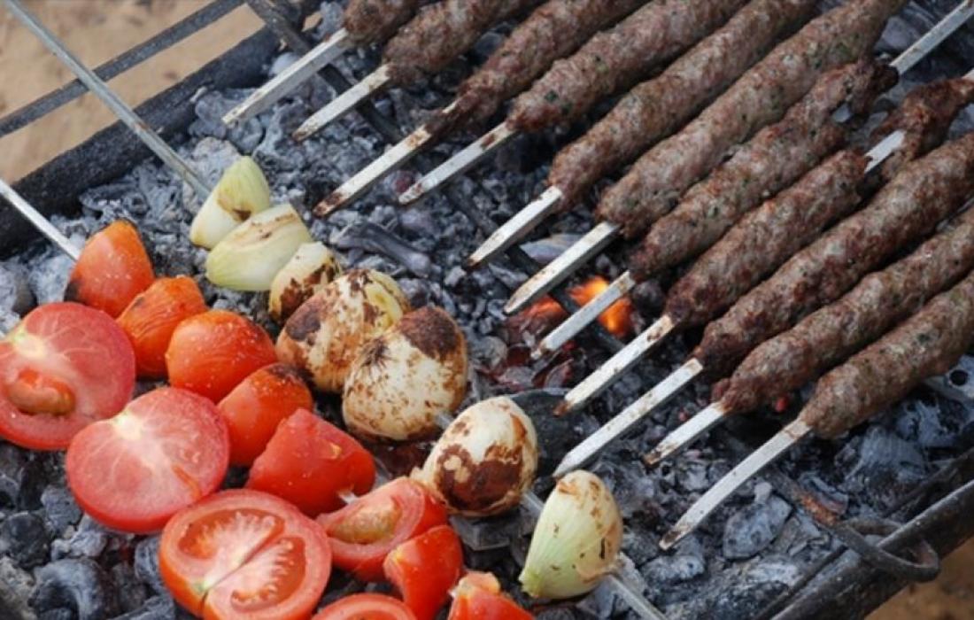 أضاحي العيد تُحي مهن في غزة وتعوض تجار عن خسائرهم
