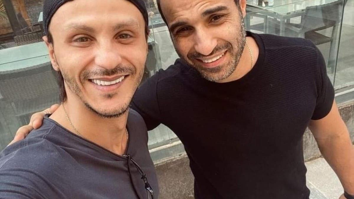 من نصّاب لصاحب أشهر مركز علاج طبيعي بمصر.. من هو سمكري البني الآدمين؟