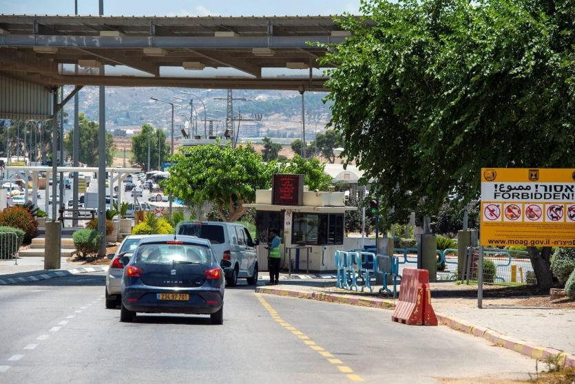 جيش الاحتلال الإسرائيلي يُعلن فتح معبر "الجلمة" اعتبارا من يوم غد