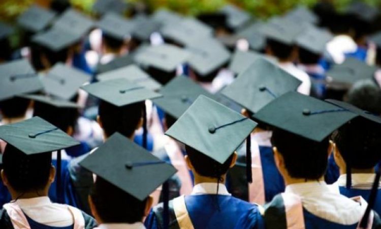 تشغيل خريجين من أوائل الطلبة في مراكز التدريب المهني التابعة لوزارة العمل