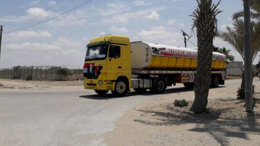 مصدر تكشف تفاصيل تحويل المنحة القطرية الخاصة برواتب موظفي غزة