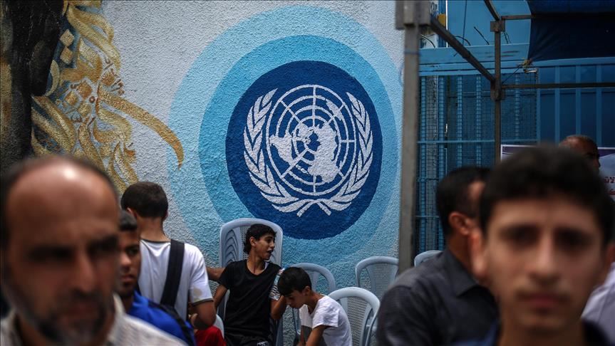 الأونروا تعتزم إجراء تغييرات على المساعدات النقدية للاجئين الفلسطينيين من سوريا