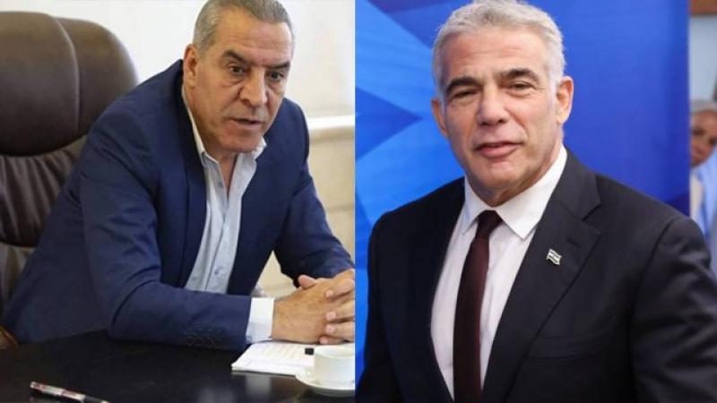 موقع عبري يكشف تفاصيل لقاء حسين الشيخ مع لبيد