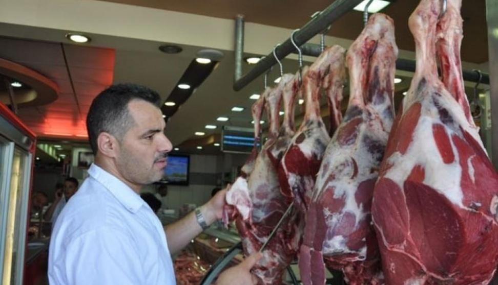 قائمة بأسعار اللحوم والخضروات في أسواق غزة الأحد