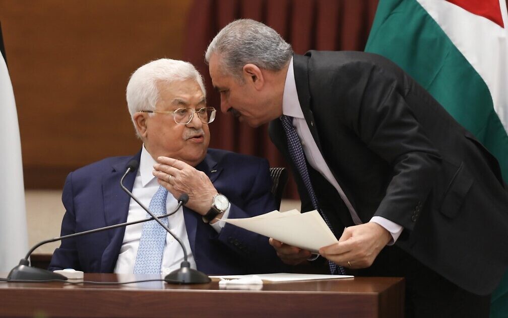 هل تنجح الحكومة الفلسطينية بإنهاء أزمتها المالية من خلال الإصلاحات؟