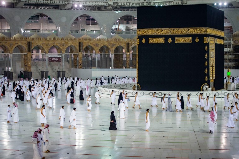 الأوقاف: ترتيبات نقل المعتمرين انتهت وتكلفة العمرة سنُعلن عنها قريباً