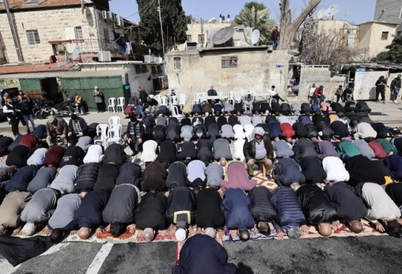 القدس: إقامة صلاة الجمعة في الشيخ جراح دعمًا لصمود الأهالي