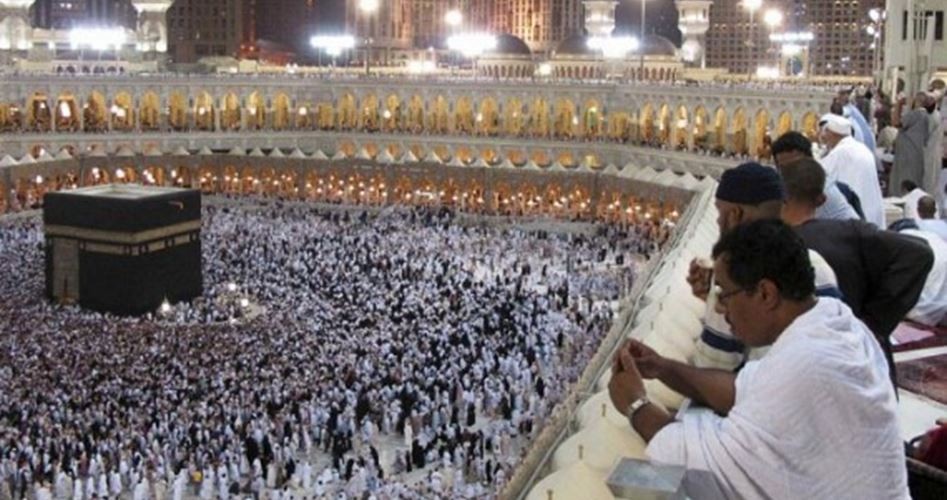 قراراً جديداً على المسافرين لأداء مناسك العمرة لموسم 2022