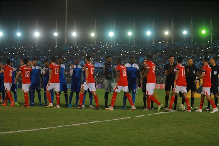 مدرب الهلال السوداني يوجه نصيحة للاعبيه قبل مواجهة الأهلي المصري