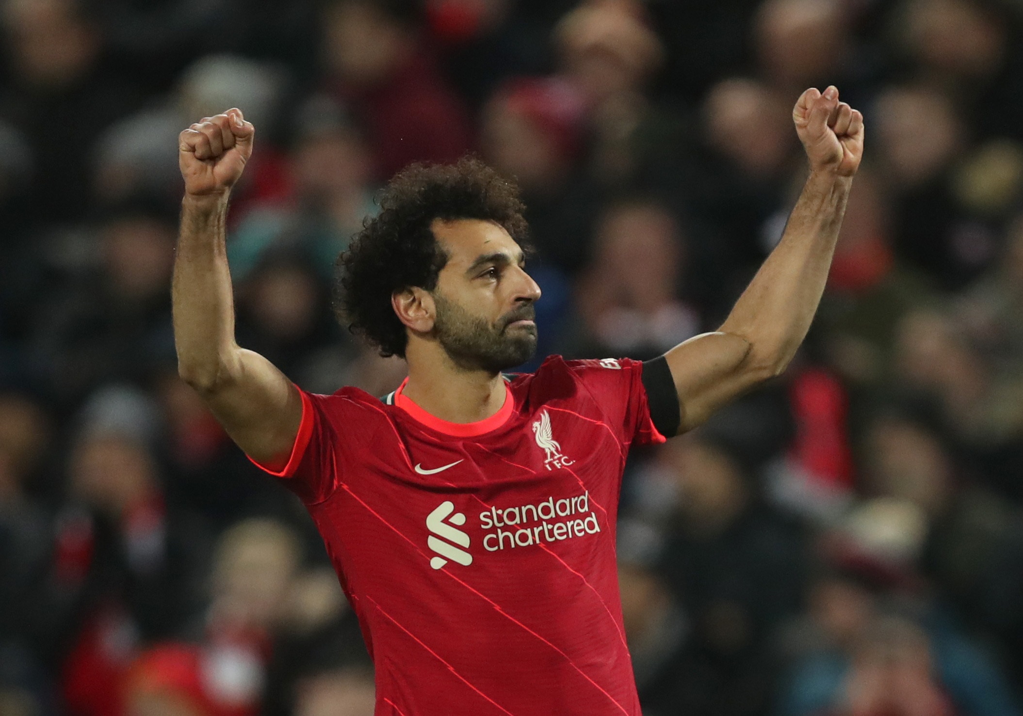 صلاح يقود ليفربول لفوز ثمين في الدوري الإنجليزي