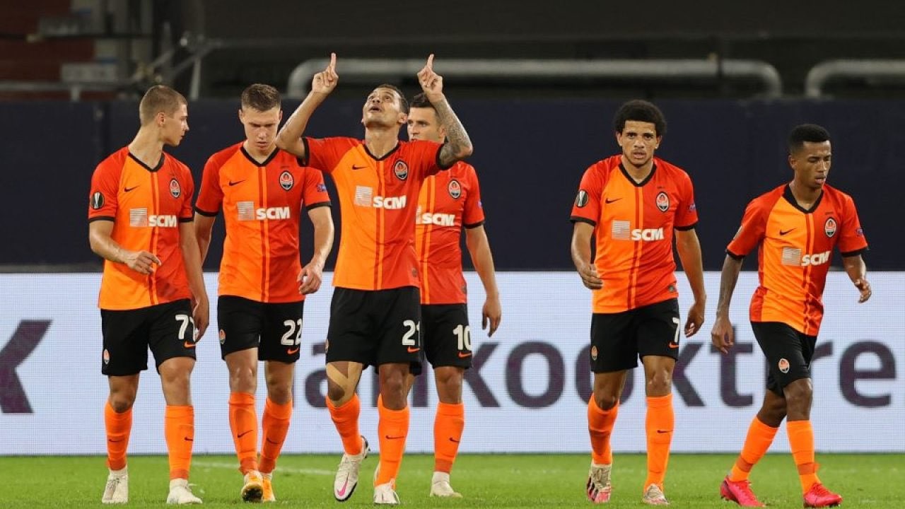 بعد قرار بوتين.. هل ينتقل أشهر الأندية الأوكرانية للانتقال للعب في الدوري الروسي؟