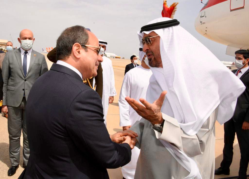 الرئيس السيسي يستقبل ولي عهد أبو ظبي الشيخ محمد بن زايد (صور)