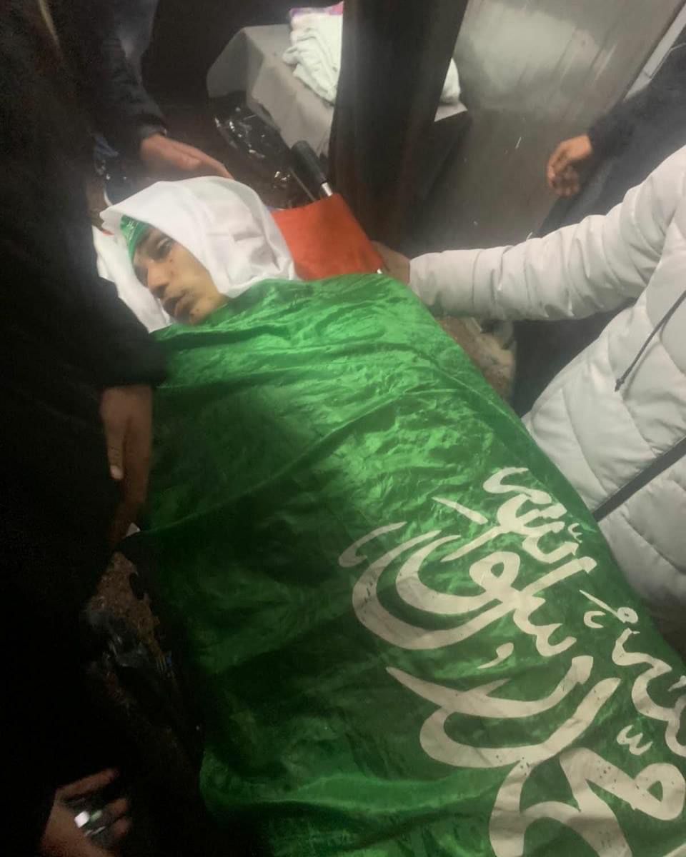 الاحتلال يُسلم جثمان الفتى أبو عصب بعد احتجازه لعِدة أشهر