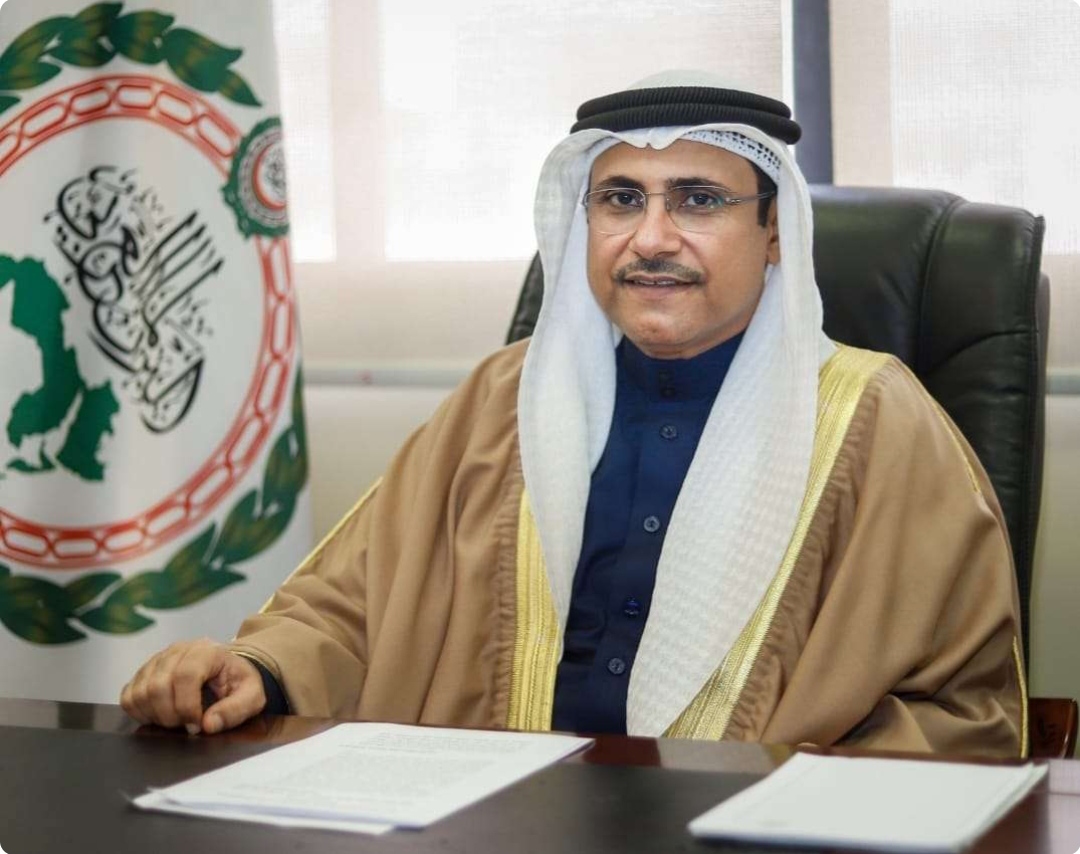 البرلمان العربي يدعو إلى التكامل والتضامن بظل الحرب في أوكرانيا