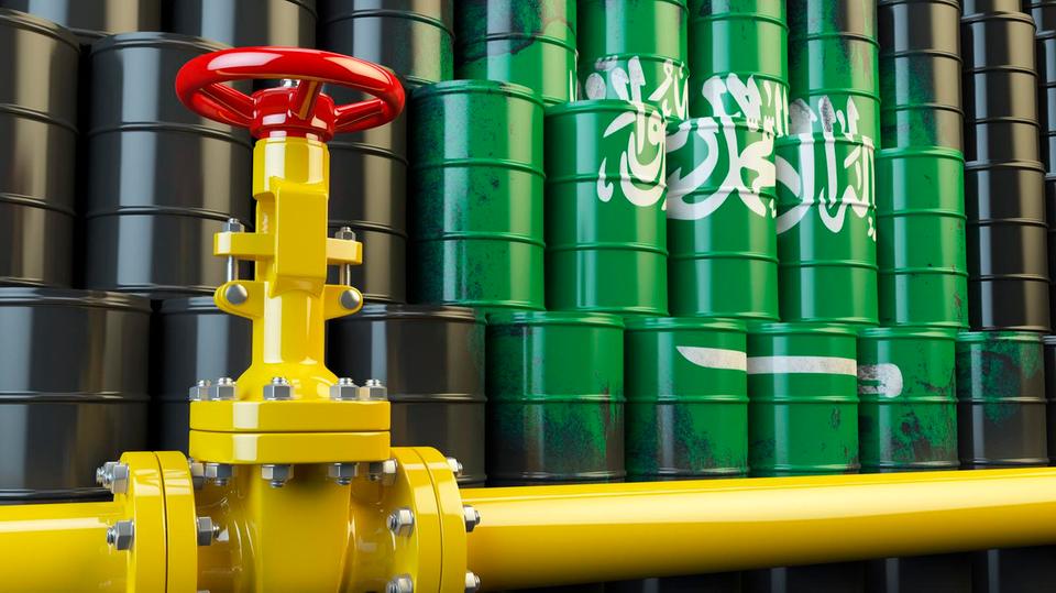 هجوم بطائرة مسيرة على مصفاة لتكرير البترول في السعودية
