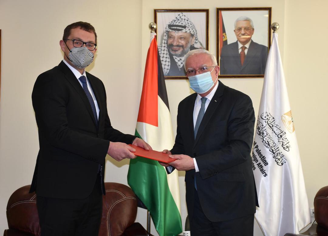 المالكي يتسلم أوراق اعتماد ممثل دولة التشيك لدى فلسطين