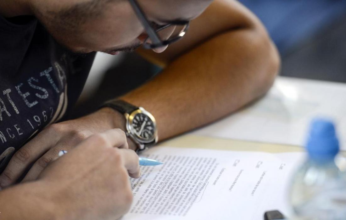 بدء التسجيل لامتحان الثانوية العامة للأسرى في سجون الاحتلال