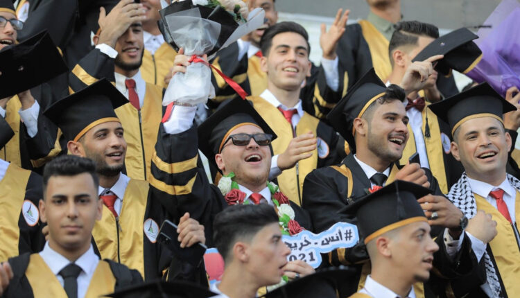 مشروع افتكاك الشهادات الجامعية