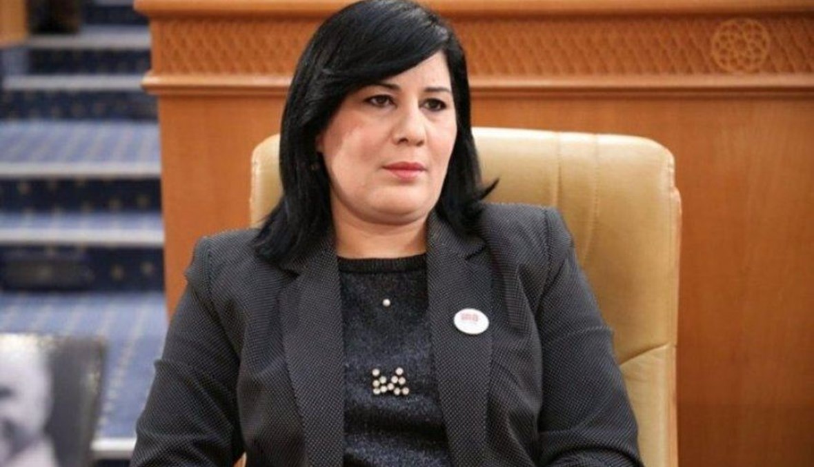الحزب الدستوري التونسي يُطالب الرئيس لحل البرلمان وسحب الثقة من رئيسه