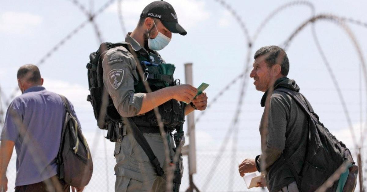 إسرائيل تقرر عدم إلغاء التسهيلات للفلسطينيين في رمضان
