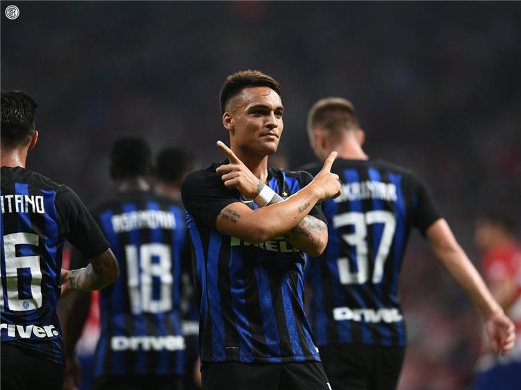 إنتر ميلان يصعد إلى نهائي كأس إيطاليا بفضل ثنائية مارتينيز