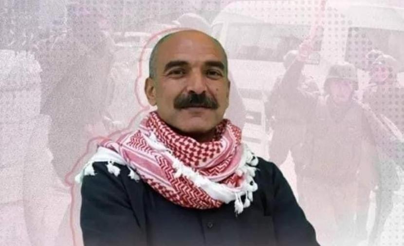 بكفالة عدلية.. الأجهزة الأمنية تُفرج عن المعارض السياسي عمرو