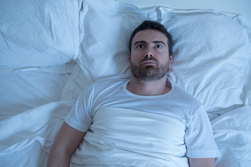 سؤال حيّر الجميع.. لماذا نستيقظ باكراً في عطلتنا؟