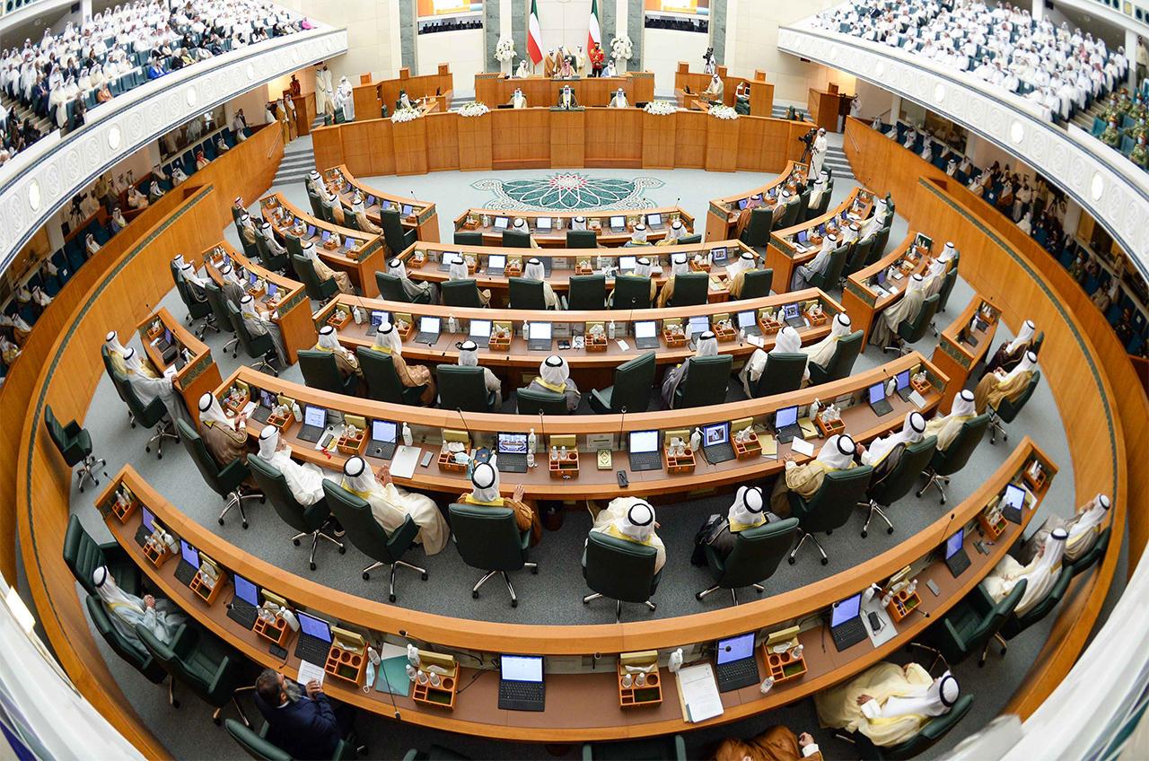 الحكومة الكويتية تعتزم الاستقالة قبيل موعد جلسة مجلس الأمة