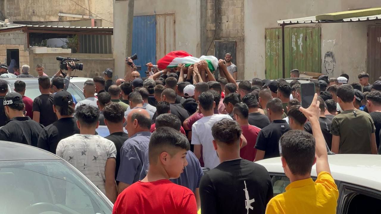 جماهير شعبنا تُشيّع جثمان الشهيد يحيى عدوان شرق قلقيلية