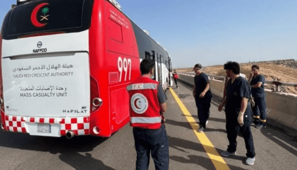 وفاة 8 معتمرين مصريين وإصابة آخرين إثر حادث انقلاب حافلة في المدينة المنورة