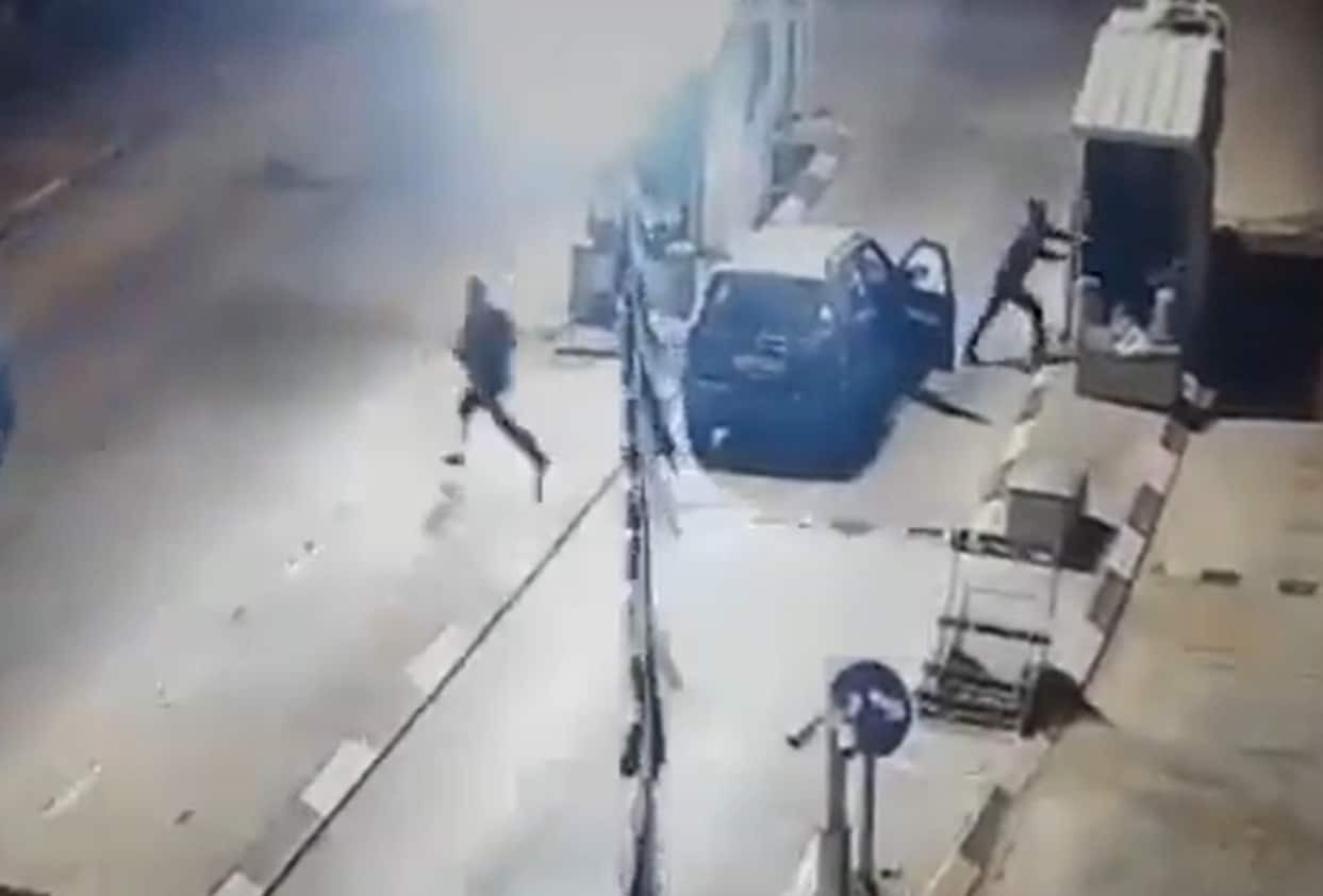 جهاز الشاباك يعتقل فلسطينيَين بزعم تنفيذهما عملية اريئيل