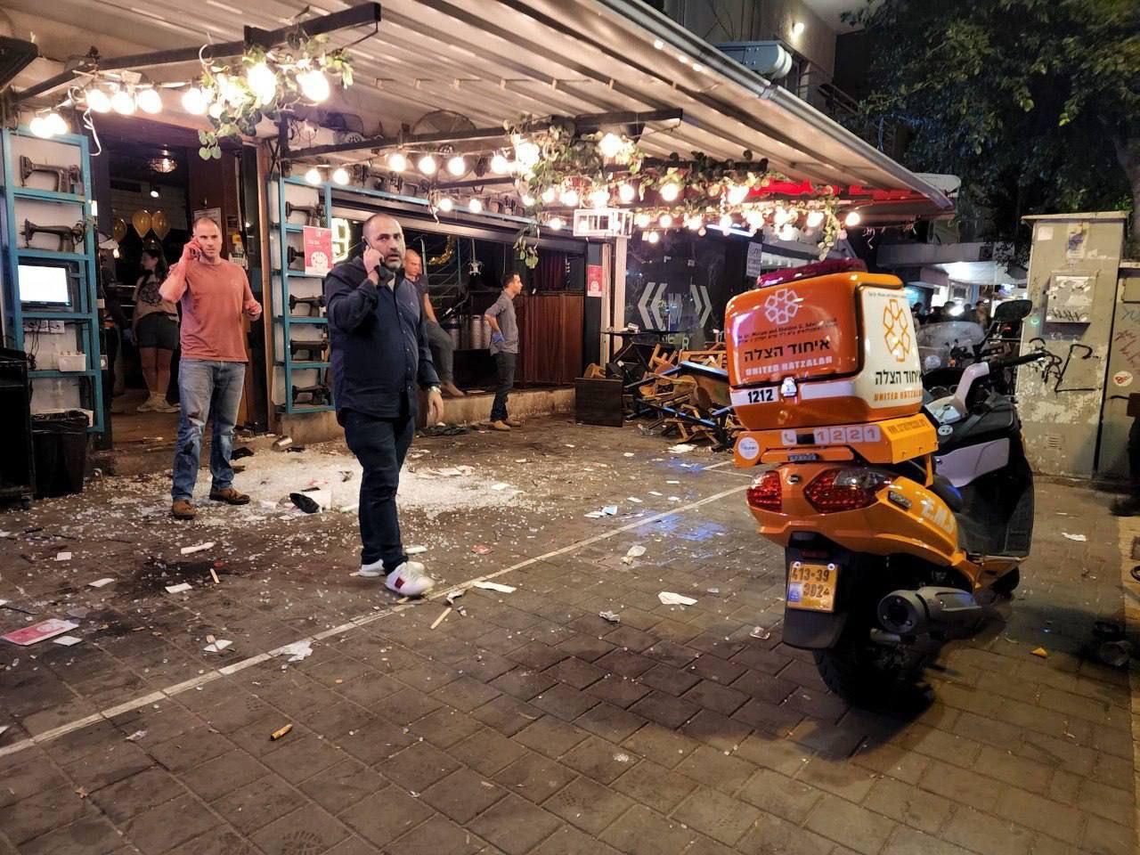 محدث: تفاصيل جديدة حول عملية اطلاق النار بشارع ديزنكوف في تل أبيب