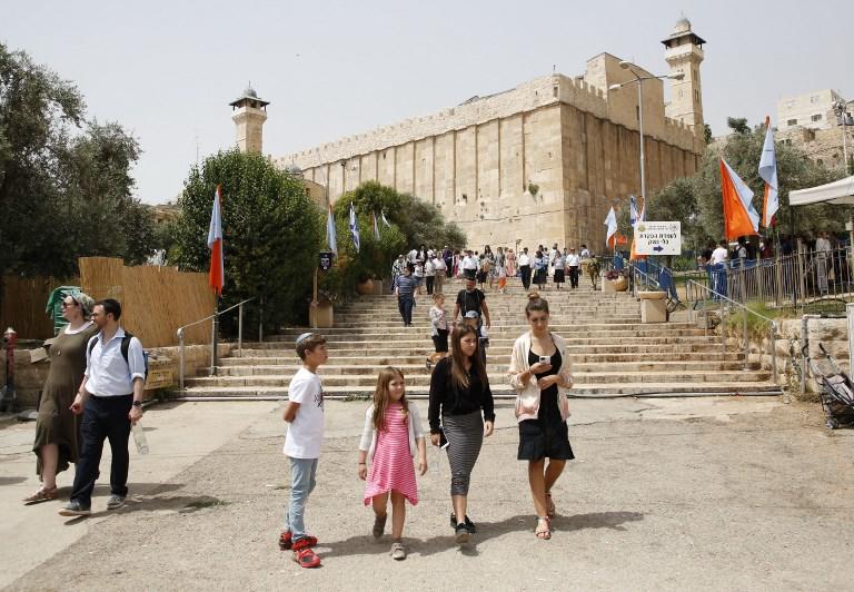 عز الدين: اغلاق المسجد الإبراهيمي ورفع أعلام الاحتلال خُطوة عدائية تستوجب الرد