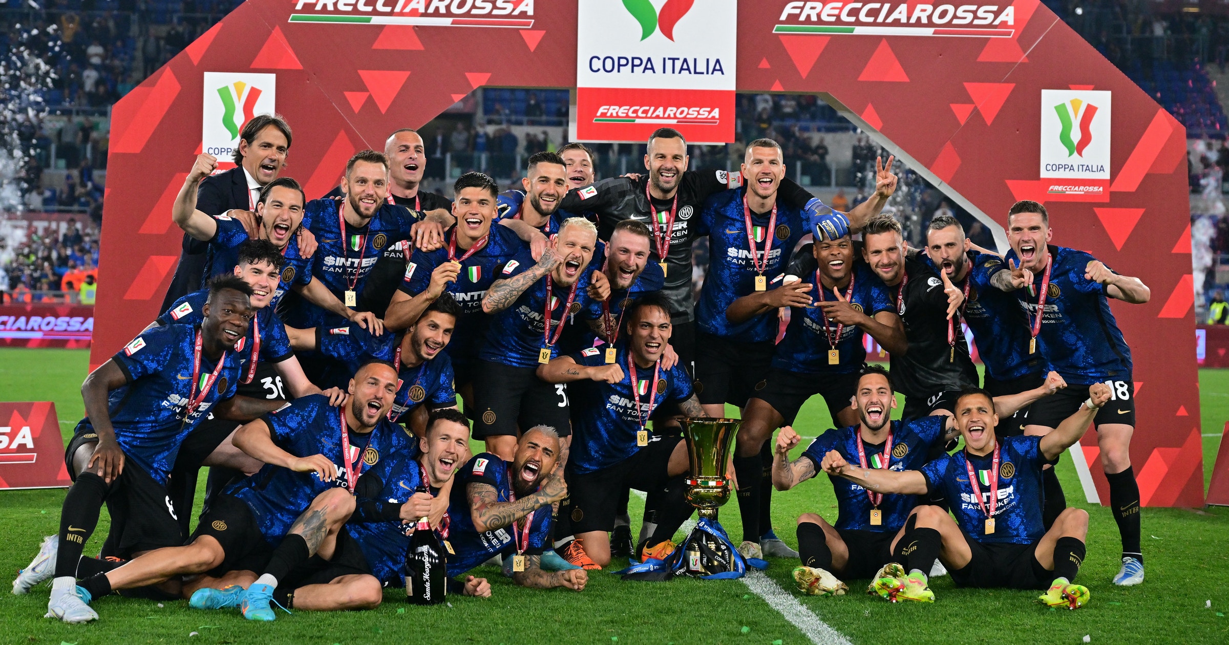 كأس إيطاليا: إنتر يثأر من غريمه يوفنتوس ويتوّج باللقب