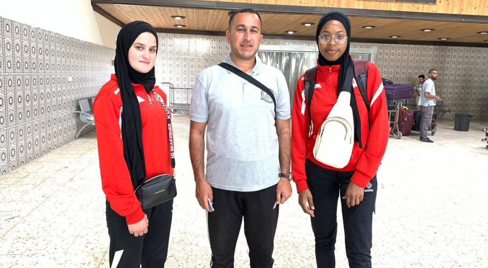 منتخب فلسطين لألعاب القوى يُغادر أرض الوطن إلى تونس