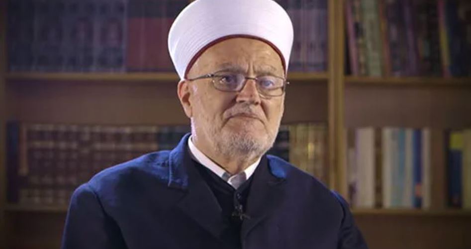 محامي عكرمة صبري: الاحتلال يحقق معه بتهمة التحريض على الإرهاب