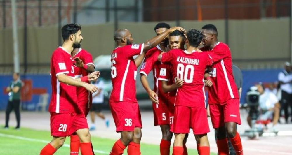 ظفار العُماني يتغلب على شباب الخليل بثلاثية نظيفة