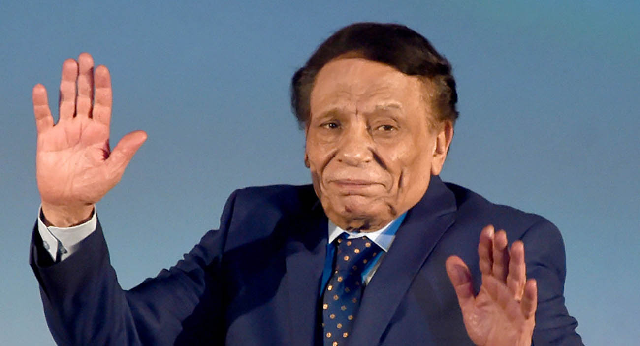 الزعيم عادل إمام يحتفل بعيد ميلاده الـ 82