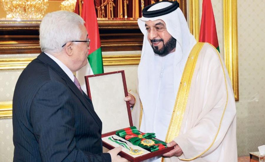 الرئيس عباس ينعى رئيس دولة الإمارات ويُعلن الحداد