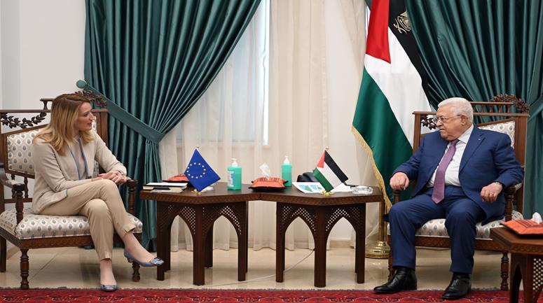 الرئيس عباس يطلع مسؤولة البرلمان الأوروبي على مستجدات الأوضاع وانتهاكات الاحتلال