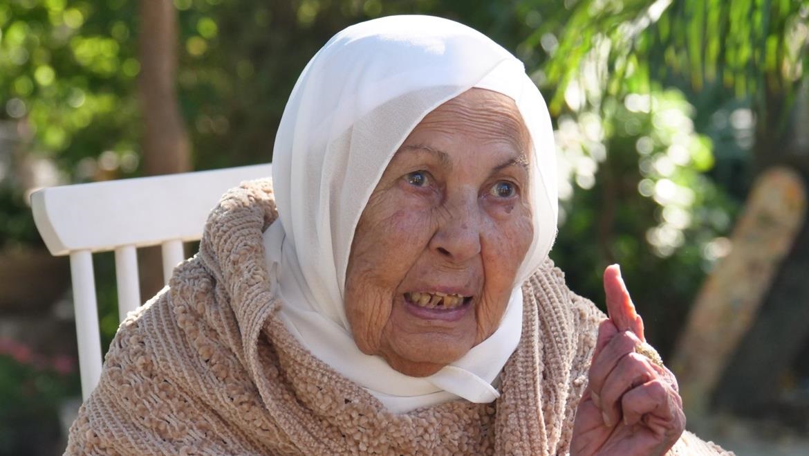 لجنة الأسرى للقوى الوطنية في غزة تقيم بيت عزاء لوالدة الأسير كريم يونس